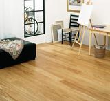 Photo parquet chêne lames larges